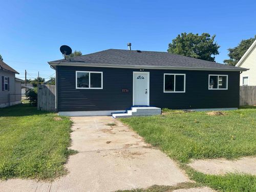 807 Washington St, Gothenburg, NE, 69138-2057 | Card Image
