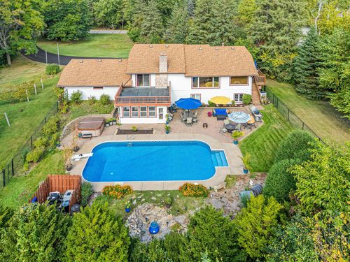 10 Hay Camp Rd, North Oaks, MN, 55127-6507 | Card Image