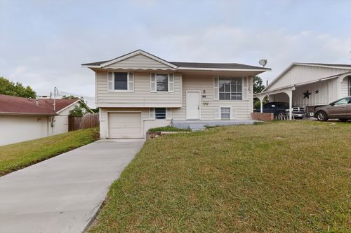 1109 Montclair Dr, Garland, TX, 75040-8139 | Card Image