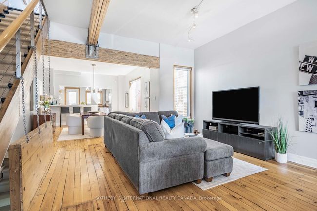 87 W Lodge Ave, House attached with 3 bedrooms, 2 bathrooms and null parking in Toronto ON | Image 9