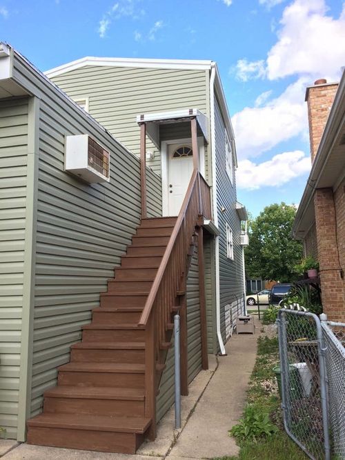 2-4550 N Merrimac Ave, Chicago, IL, 60630-3018 | Card Image