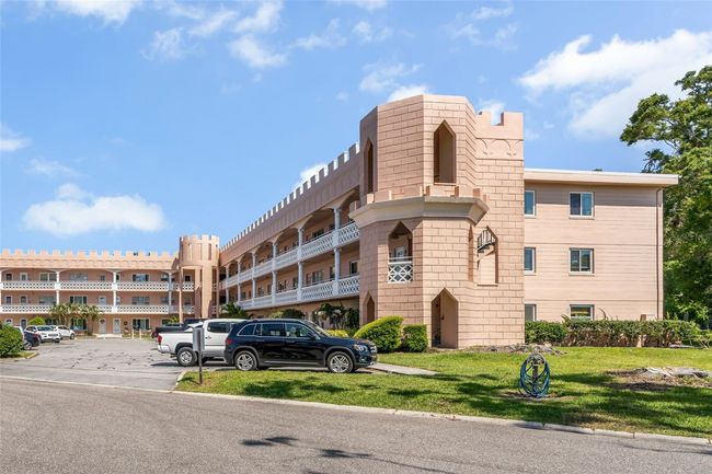 APT-84 - 2458 Columbia Dr, Condo with 2 bedrooms, 2 bathrooms and null parking in CLEARWATER FL | Image 21