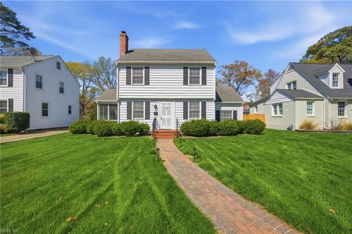 43 Brandon Rd, Newport News, VA, 23601-3943 | Card Image