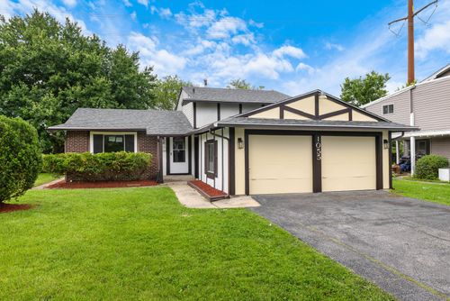 1055 Samson Dr, University Park, IL, 60484-3229 | Card Image