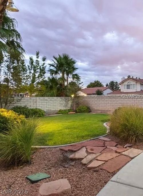 334 Carrington St, Henderson, NV, 89074-4926 | Card Image