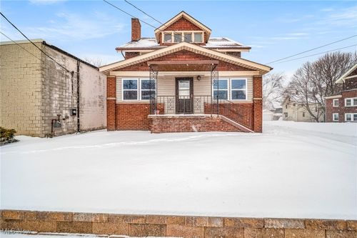 977 W Prospect Rd, Ashtabula, OH, 44004-6766 | Card Image