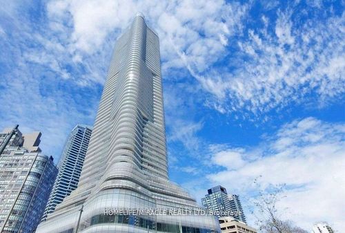 1011-11 Wellesley St W, Toronto, ON, M4Y0G4 | Card Image