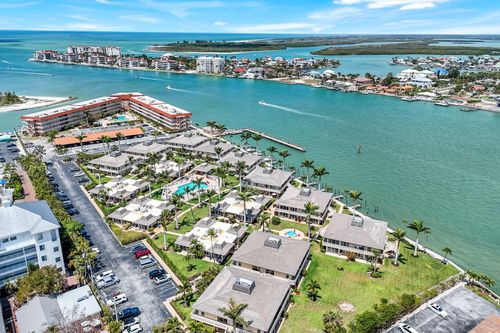 m7-1215 Edington Pl, MARCO ISLAND, FL, 34145-2031 | Card Image
