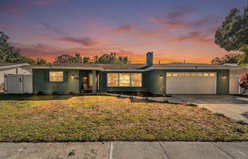 2405 Summerlin Dr, CLEARWATER, FL, 33764-2819 | Card Image