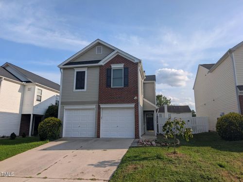 7528 Argent Valley Dr, Raleigh, NC, 27616-8619 | Card Image