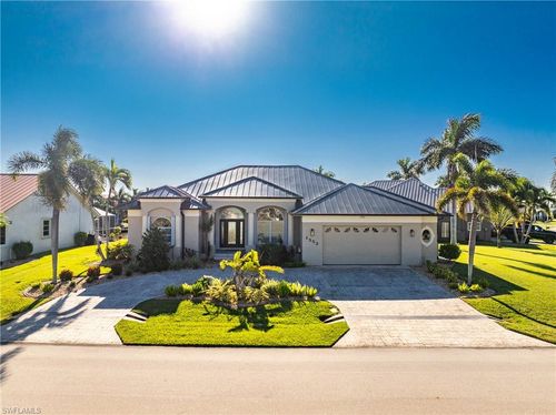 1353 Thrasher Dr, PUNTA GORDA, FL, 33950-7696 | Card Image