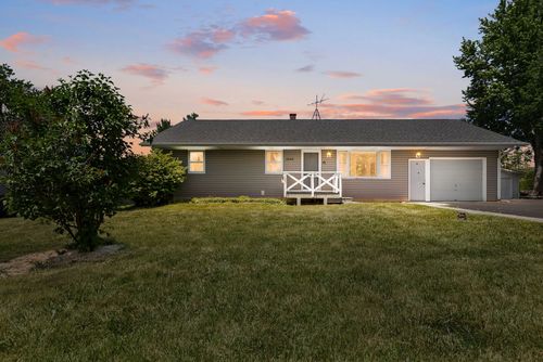 22214 W Cedar Dr, Antioch, IL, 60002-9400 | Card Image