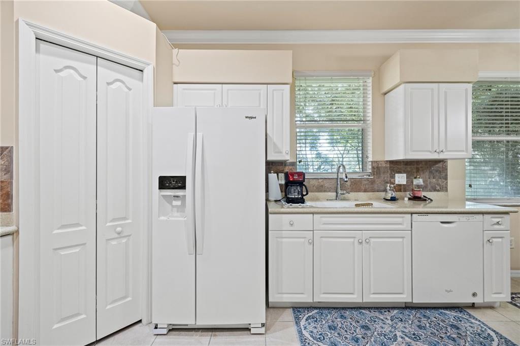 Residential in FORT MYERS 4
