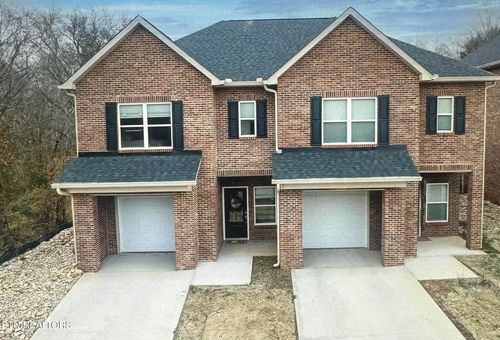 7119 Dulaney Way, Knoxville, TN, 37919-8108 | Card Image