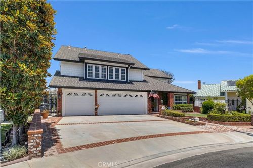 10402 El Dorado Way, Los Alamitos, CA, 90720-2203 | Card Image