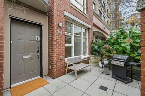 1468 Cedar Cottage Mews, Vancouver, BC, V5N5Z1 | Card Image