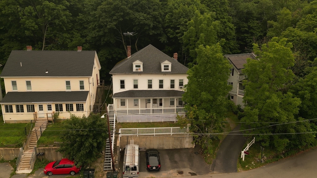 Residential Income in Clinton