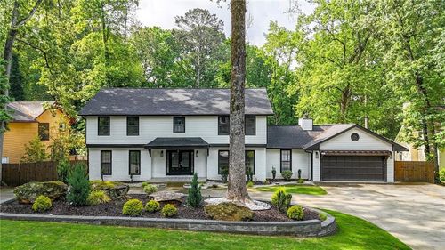 3270 Brookview Dr, Marietta, GA, 30068-3819 | Card Image
