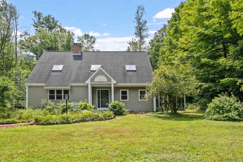 22 Red Pine Drive, Bow, NH, 03304 | Card Image