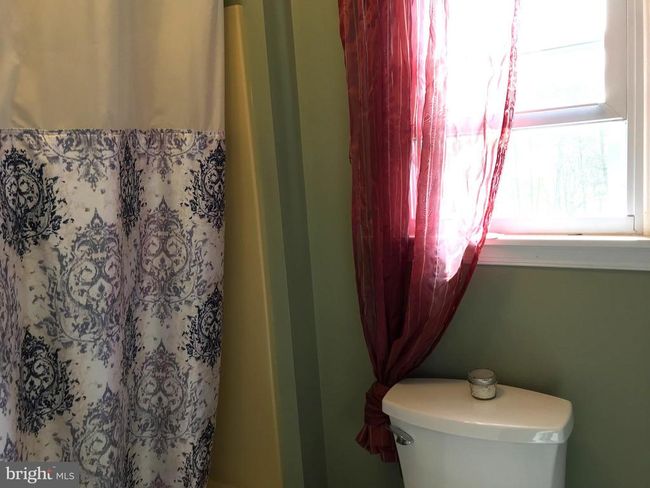 211 New Castle Dr, House other with 4 bedrooms, 3 bathrooms and null parking in Shillington PA | Image 29