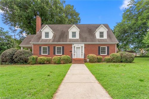 115 Albright Ave, Graham, NC, 27253-2301 | Card Image