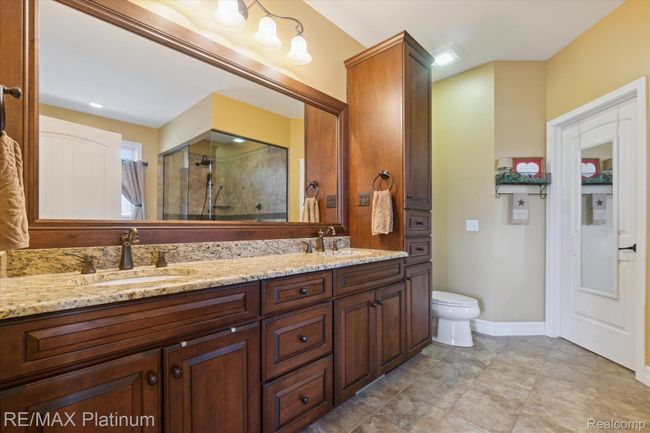 7020 Mancour Dr, House other with 5 bedrooms, 5 bathrooms and null parking in Grand Blanc MI | Image 20