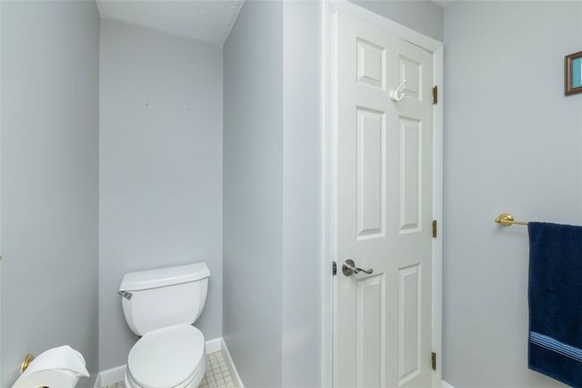 2nd Fl full bathroom | Image 32