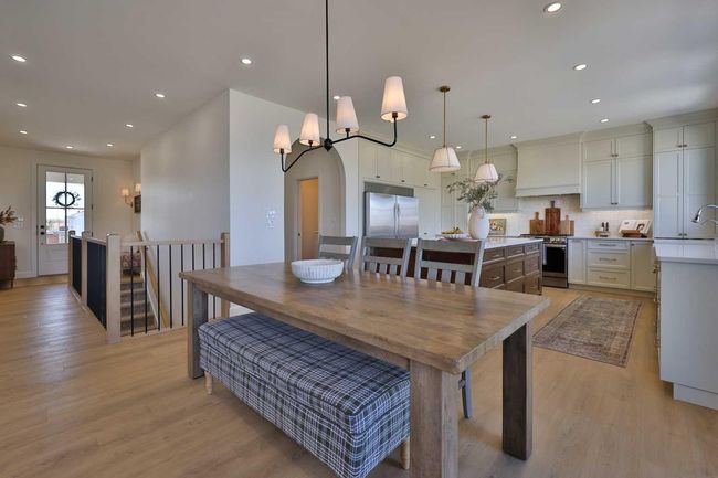 363 Church Avenue, House other with 6 bedrooms, 3 bathrooms and 4 parking in Raymond AB | Image 6