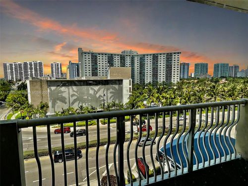 439-19201 Collins Ave, Sunny Isles Beach, FL, 33160 | Card Image