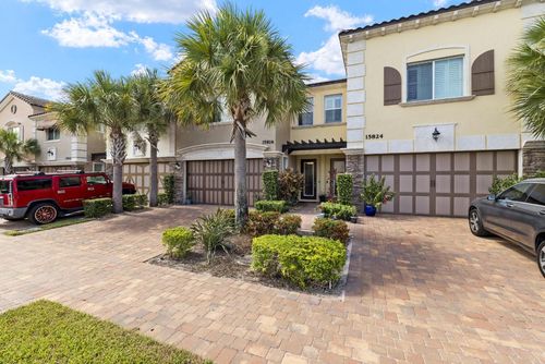 15816 Italian Cypress Way, Wellington, FL, 33414-6516 | Card Image