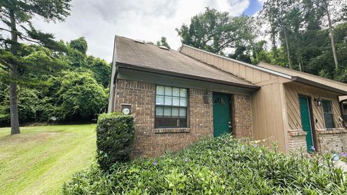 1059 Ocala Rd, TALLAHASSEE, FL, 32304-1657 | Card Image