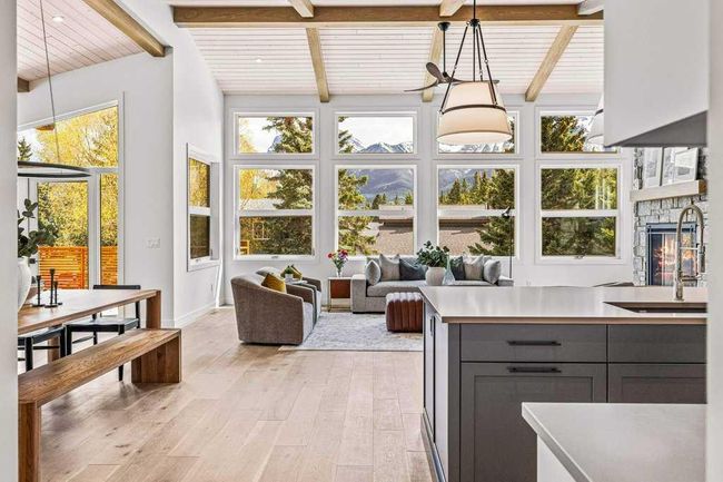 2 Pinewood Cres, House other with 5 bedrooms, 3 bathrooms and 4 parking in Canmore AB | Image 13