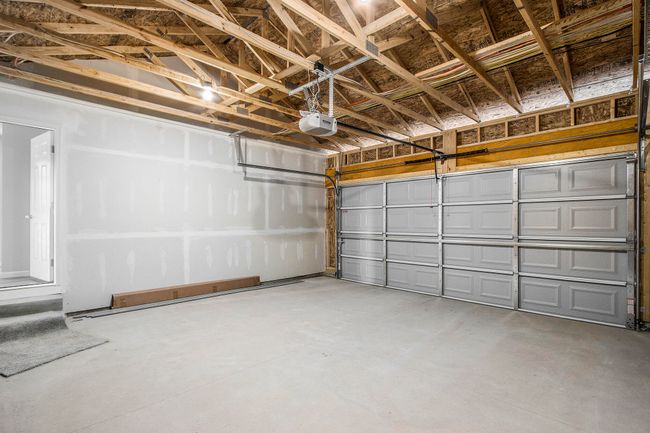 CDF083-i1830-Garage | Image 19
