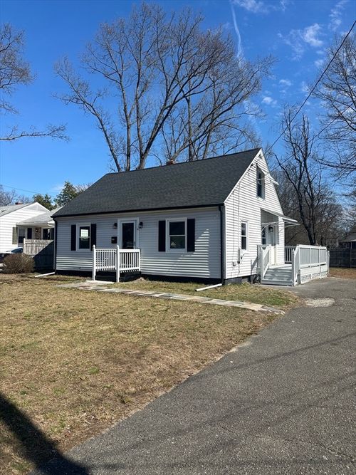 51 E Canton Cir, Springfield, MA, 01104-1441 | Card Image