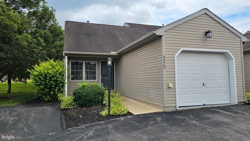 3328 Hub Ct, DOVER, PA, 17315-4249 | Card Image