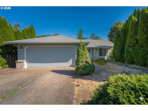 219 E Mission Dr, Newberg, OR, 97132-1692 | Card Image