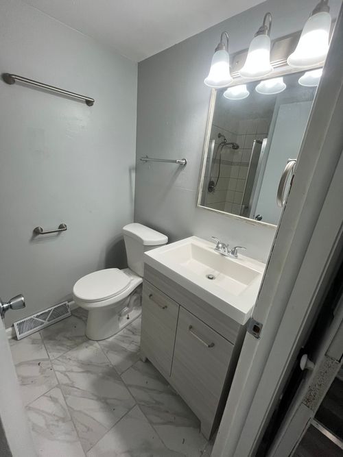 4156 176th Pl, Country Club Hills, IL, 60478-4878 | Card Image