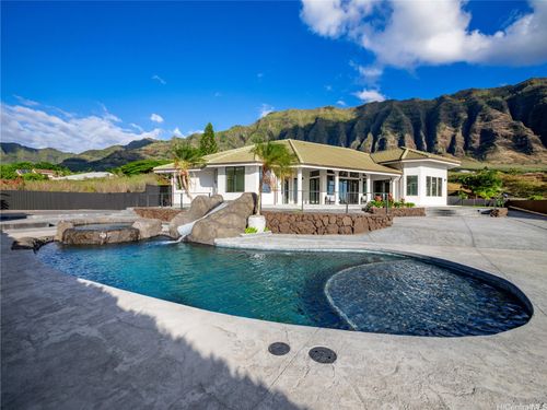 84-1060 Maunaolu St, Waianae, HI, 96792-4614 | Card Image