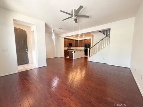 28671 Pietro Dr, Valencia, CA, 91354-2699 | Card Image