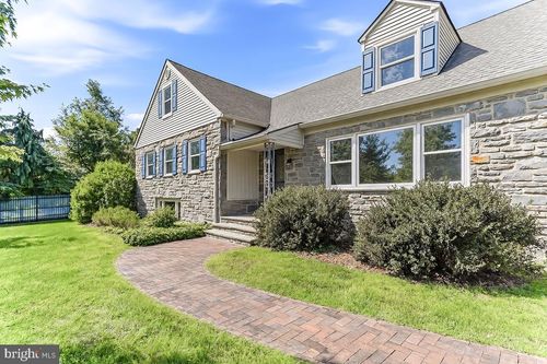 107 Mansion Dr, MEDIA, PA, 19063-1019 | Card Image