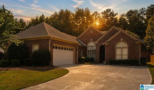 3544 Crossings Cir, Hoover, AL, 35242-4451 | Card Image