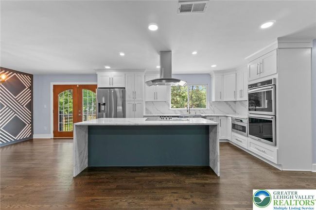 719 Redfern Ln, House other with 4 bedrooms, 4 bathrooms and null parking in BETHLEHEM PA | Image 12