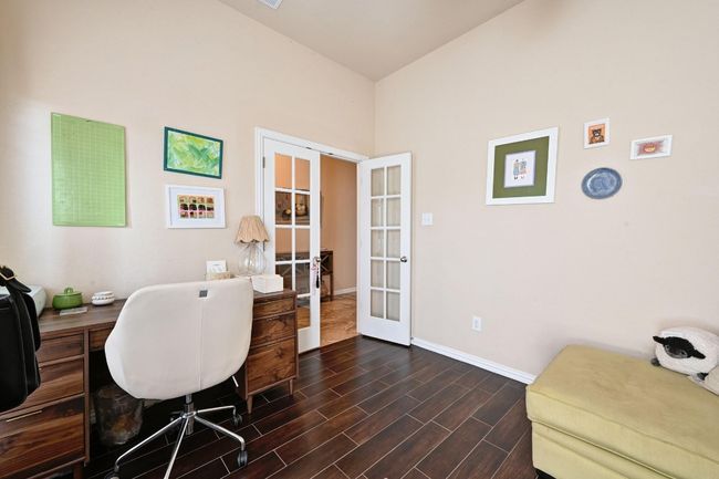 327 Saffron Spgs, House other with 3 bedrooms, 2 bathrooms and 4 parking in Buda TX | Image 9