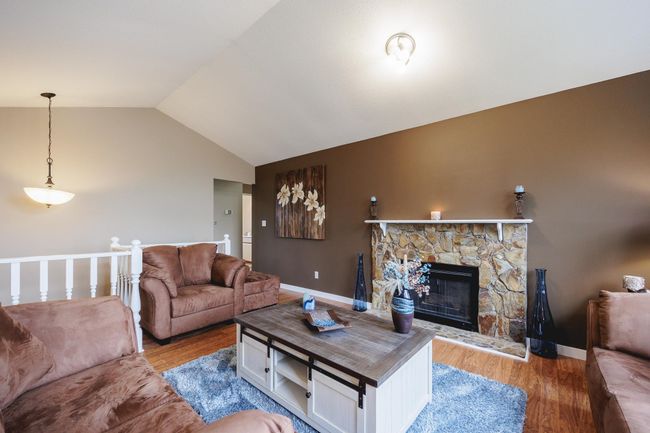 22965 Reid Avenue, House other with 4 bedrooms, 3 bathrooms and 4 parking in Maple Ridge BC | Image 11