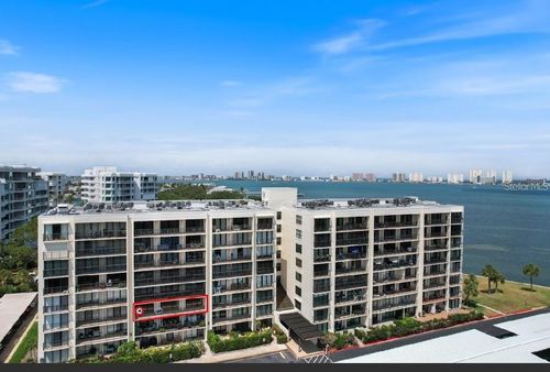 apt-305-100 Oakmont Ln, BELLEAIR, FL, 33756-1973 | Card Image