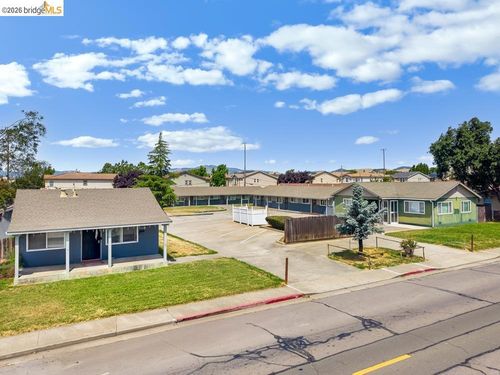 1637 Kidder Ave, Fairfield, CA, 94533 | Card Image