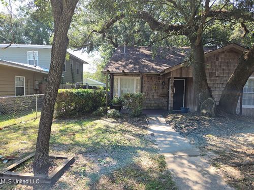 171 Saint Charles Ave, Biloxi, MS, 39530-3324 | Card Image