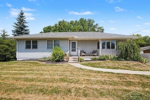 423 Glidden Road, Beaverton, MI, 48612 | Card Image