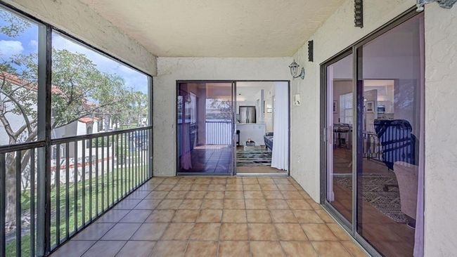 810 - 810 Congressional Way, Condo with 2 bedrooms, 2 bathrooms and null parking in Deerfield Beach FL | Image 23