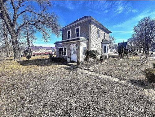 110 W Mill St, Winthrop, MN, 55396-2500 | Card Image